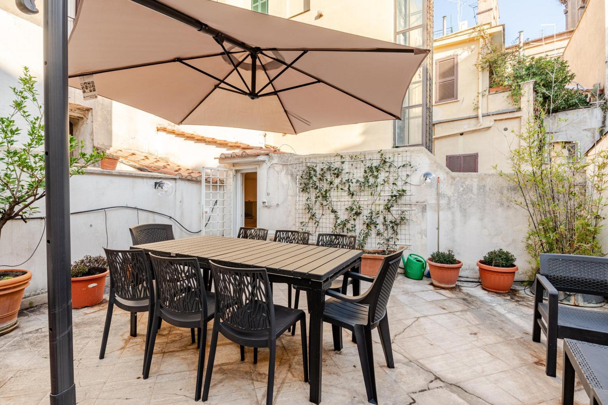 Apartamento Casa Storica 4bdr Con Terrazza A Campo De Fiori